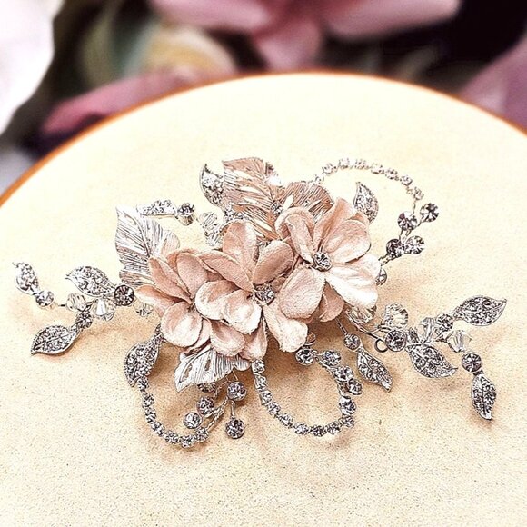 None Other - Flowers and Leaves Rhinestone Crystal Hair Clip Formal Bridal Accessory